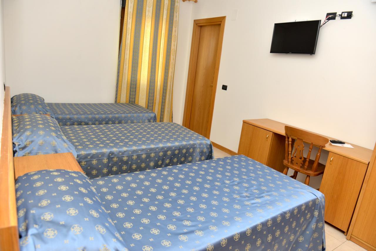 Clodi Resort Ancarano  외부 사진