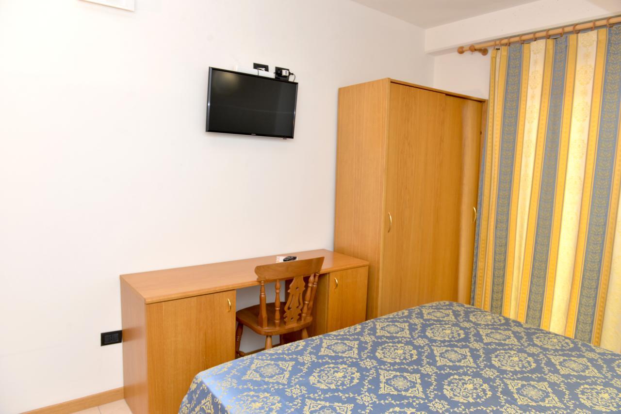 Clodi Resort Ancarano  외부 사진